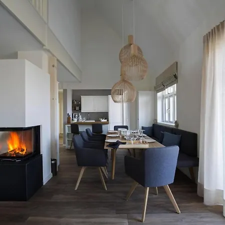 Holiday - Dos121025-f * Nieby (Nieby, Schleswig-Flensburg)